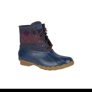 Sperry saltwater boots